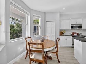 1311 Croton Ct, Weston FL 33327