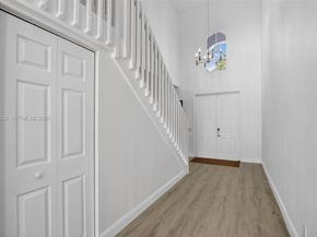 1311 Croton Ct, Weston FL 33327