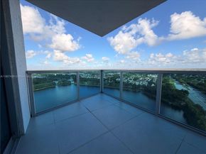 2641 N Flamingo Rd 2208N, Sunrise FL 33323