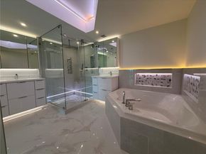 2641 N Flamingo Rd 2208N, Sunrise FL 33323