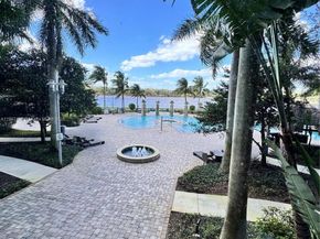 2641 N Flamingo Rd 2208N, Sunrise FL 33323