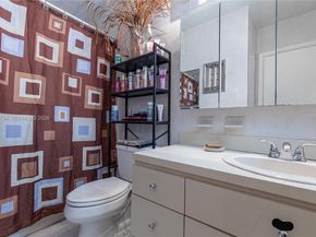 15244 SW 108th Ct, Miami FL 33157