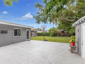 15244 SW 108th Ct, Miami FL 33157