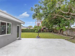 15244 SW 108th Ct, Miami FL 33157