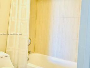 3675 N Country Club Dr 708, Aventura FL 33180