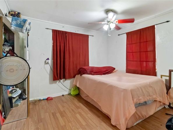 6328 Garfield St, Hollywood FL 33024