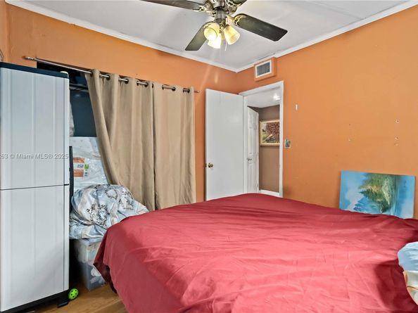 6328 Garfield St, Hollywood FL 33024