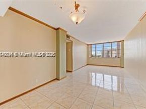 2025 NE 164th St 904, North Miami Beach FL 33162
