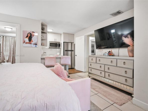 1231 SW 136th Pl, Miami FL 33184