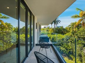 4354 Alton Rd, Miami Beach FL 33140