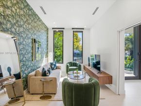 4354 Alton Rd, Miami Beach FL 33140