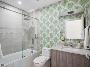 4354 Alton Rd, Miami Beach FL 33140