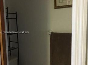 123 SW 113th Ave 1049, Sweetwater FL 33174