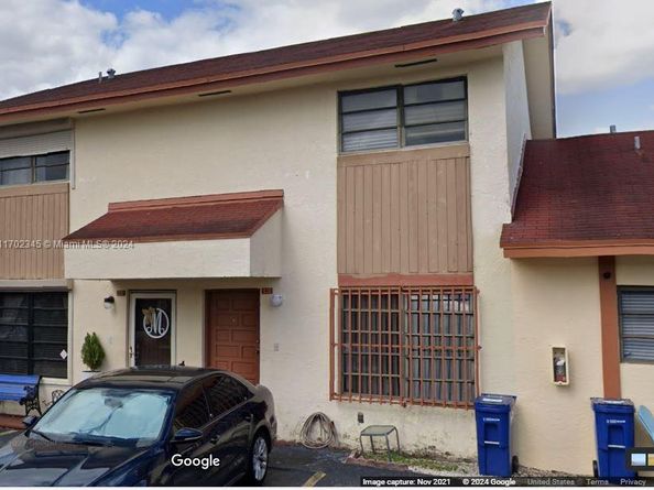 123 SW 113th Ave 1049, Sweetwater FL 33174