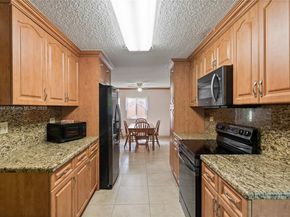 3425 SW 105th Ave, Miami FL 33165