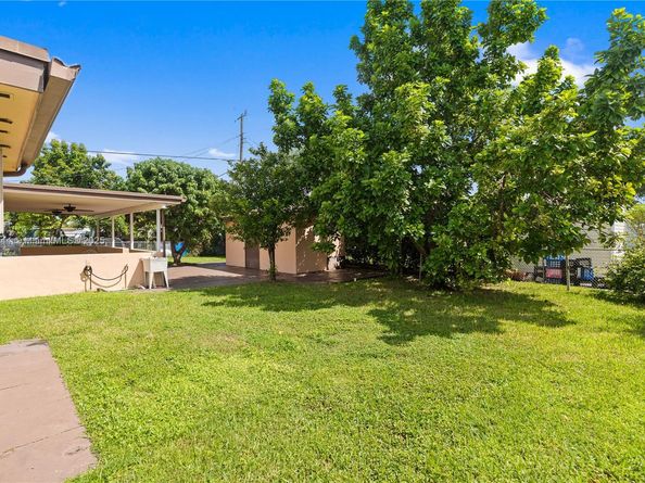 3425 SW 105th Ave, Miami FL 33165
