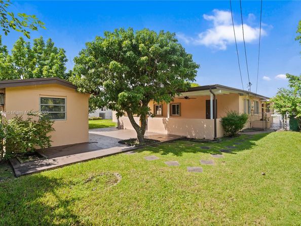3425 SW 105th Ave, Miami FL 33165