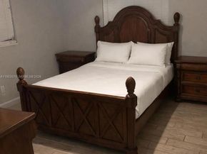 10010 SW 161st St, Miami FL 33157