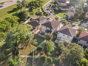 111 NW 151st Ave, Pembroke Pines FL 33028