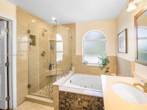 111 NW 151st Ave, Pembroke Pines FL 33028