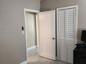 1120 NE 134th St, North Miami FL 33161