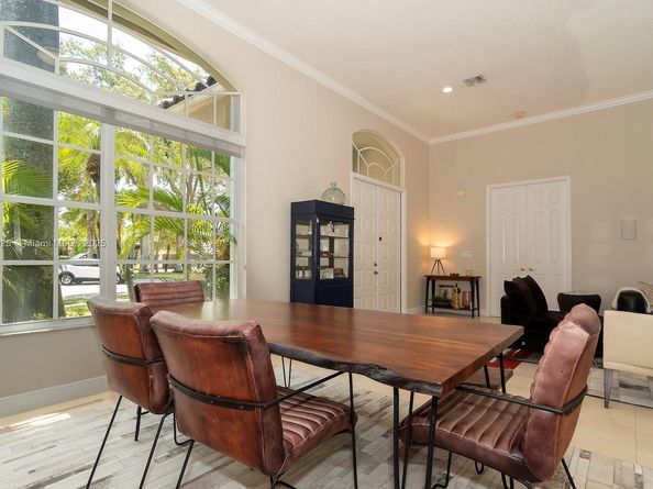 218 Egret Court, Weston FL 33327