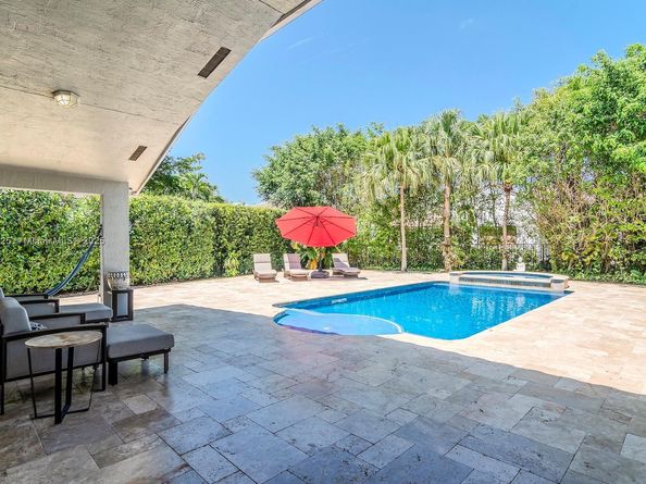 218 Egret Court, Weston FL 33327