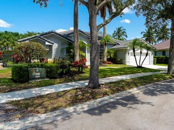 218 Egret Court