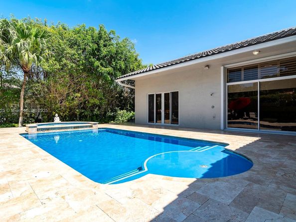 218 Egret Court, Weston FL 33327