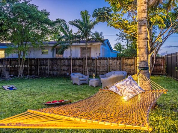 14500 NE 18th Ave, Miami FL 33181