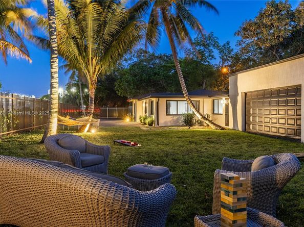 14500 NE 18th Ave, Miami FL 33181