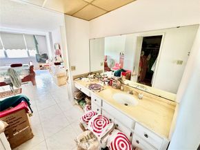 4400 Hillcrest Dr 520C, Hollywood FL 33021