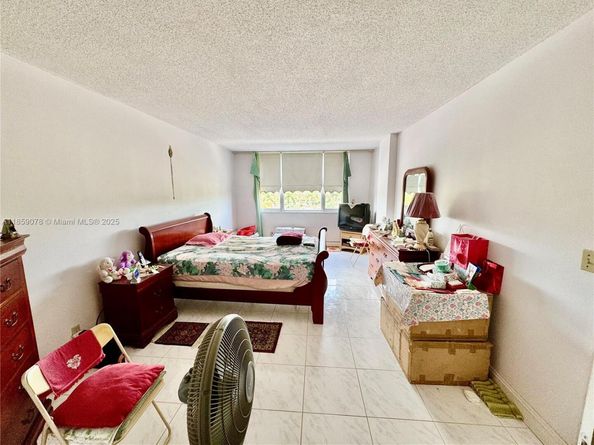 4400 Hillcrest Dr 520C, Hollywood FL 33021