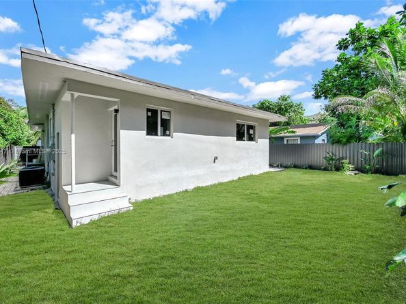 60 NE 50th Ter, Miami FL 33137