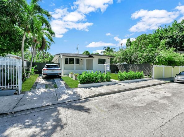 60 NE 50th Ter, Miami FL 33137