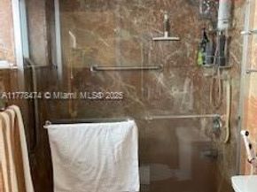 1012 E 20th St, Hialeah FL 33013
