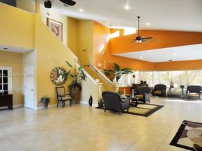 5686 Rock Island Rd 126, Tamarac FL 33319