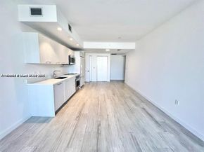 45 SW 9th St 3009, Miami FL 33130