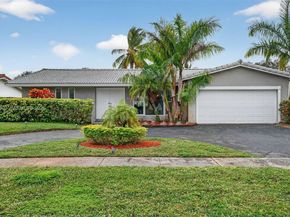 4710 Grant St, Hollywood FL 33021