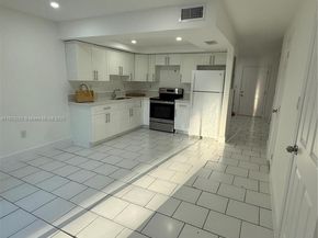 565 NE 12th Ave 565, Homestead FL 33030