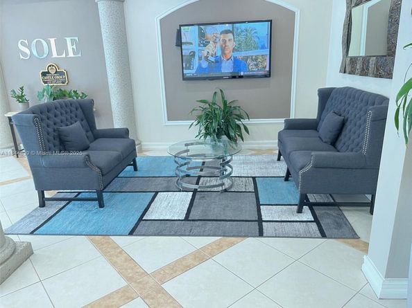 533 NE 3rd Ave 311, Fort Lauderdale FL 33301