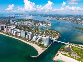 9901 W Bay Harbor Dr 403, Bay Harbor Islands FL 33154