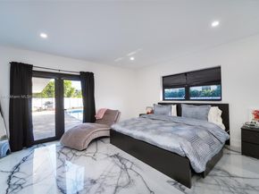 1850 NE 199th St, Miami FL 33179