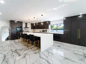 1850 NE 199th St, Miami FL 33179