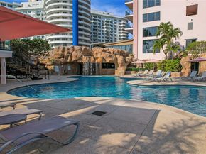 5225 Collins Ave 1403, Miami Beach FL 33140