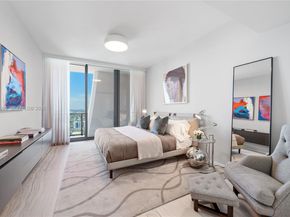 1000 Biscayne Blvd 3201, Miami FL 33132