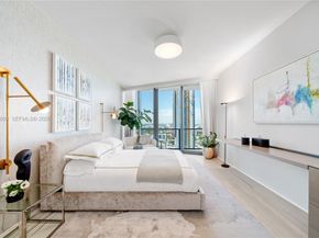 1000 Biscayne Blvd 3201, Miami FL 33132