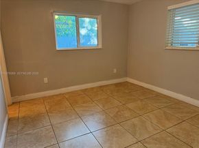 4734 SW 4th St, Miami FL 33134