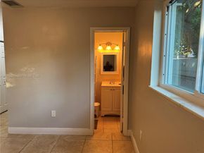 4734 SW 4th St, Miami FL 33134