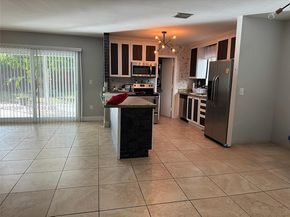 4734 SW 4th St, Miami FL 33134